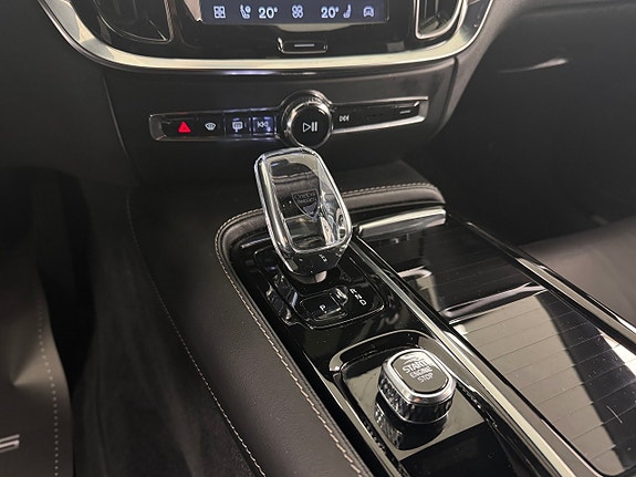 Volvo V60 13 of 18
