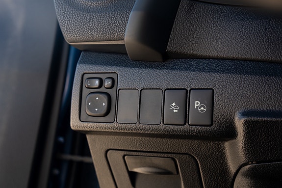 Toyota Auris 12 of 20