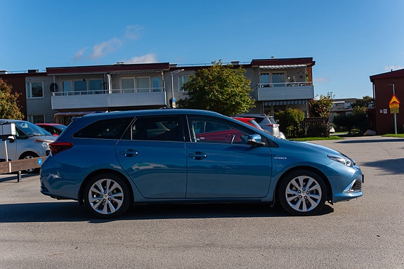 Toyota Auris 18 of 20