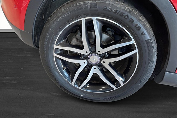 Mercedes-Benz GLA 220 d 5 of 10