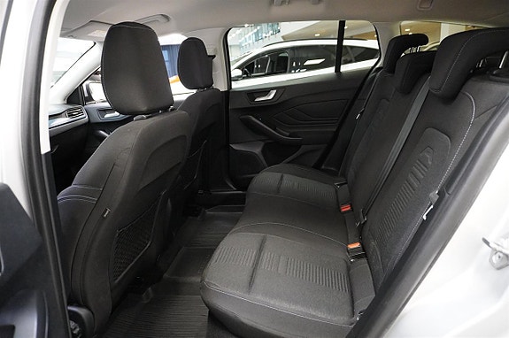 Ford Focus 11 of 14
