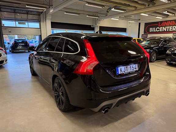 Volvo V60 7 of 25