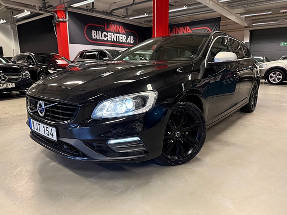 Volvo V60 2 of 25