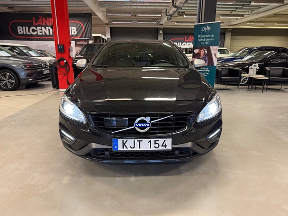 Volvo V60 3 of 25