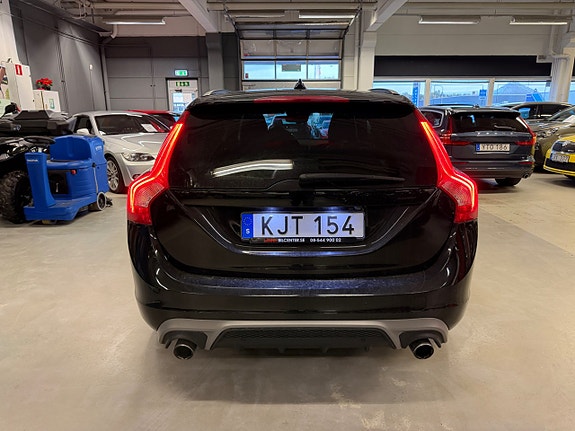 Volvo V60 6 of 25