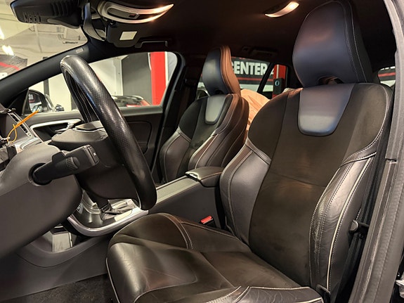 Volvo V60 18 of 25