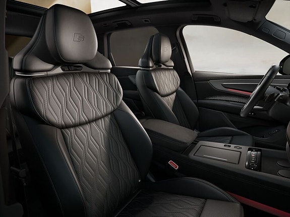 Audi Q7 9 of 11