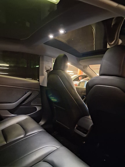 Tesla Model 3 7 of 7