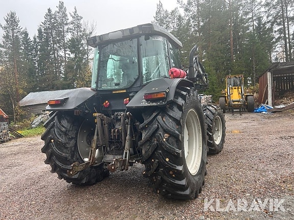 Traktor Massey Ferguson 6170 med lastare 5 of 6