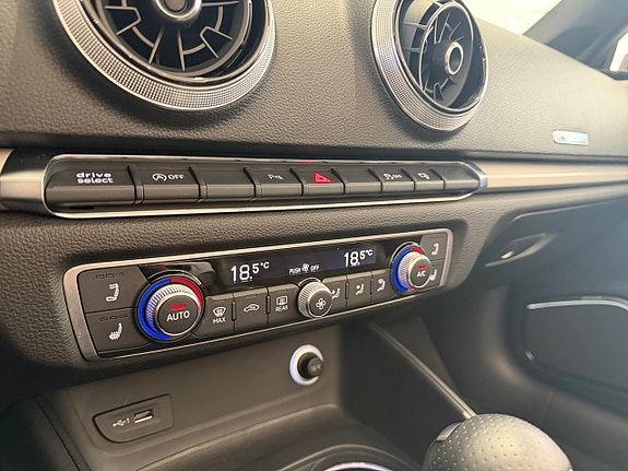 Audi A3 17 of 21