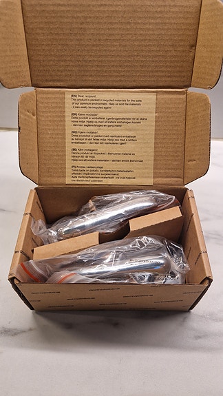Product image 1 of 4