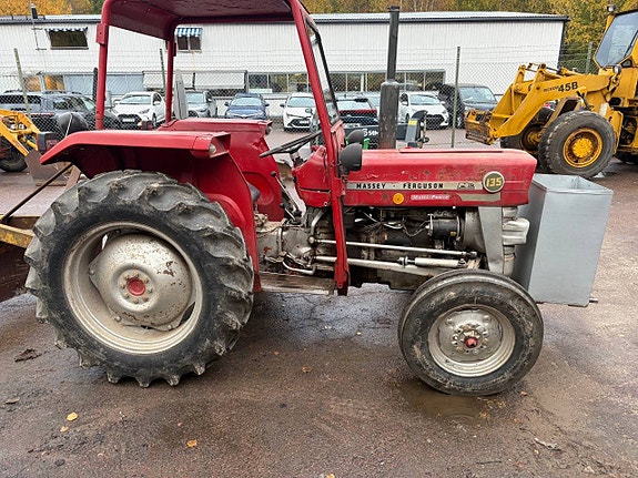 MF 135. M snöblad