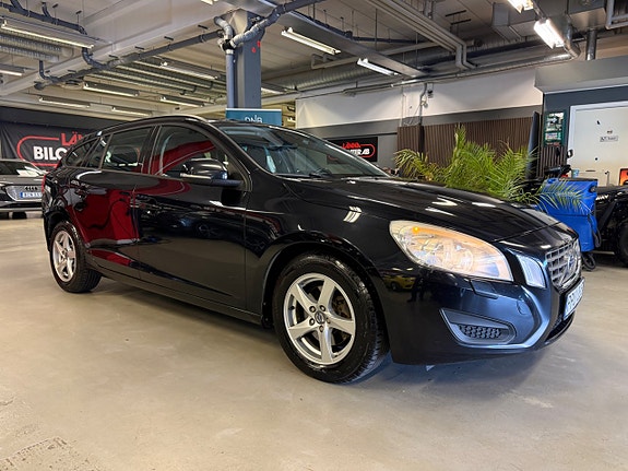 Volvo V60 5 of 26