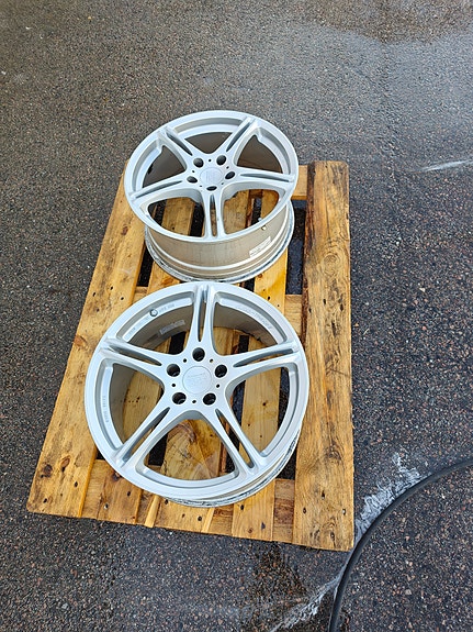 Product image 1 of 6