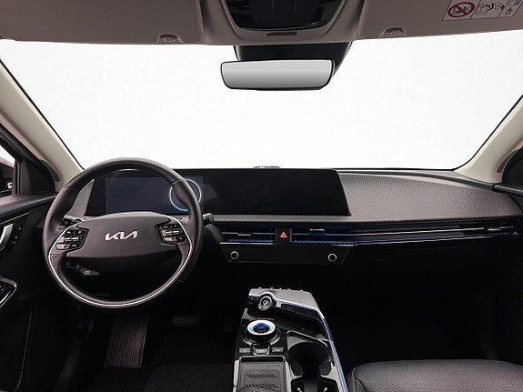 Kia EV6 14 of 30