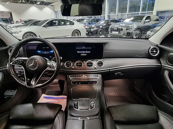 Mercedes-Benz E 220 d 11 of 18