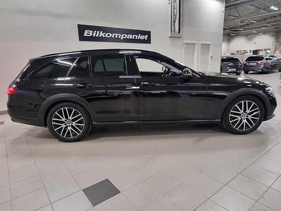 Mercedes-Benz E 220 d 3 of 18