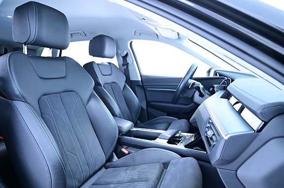 Audi Q8 e-tron 14 of 27