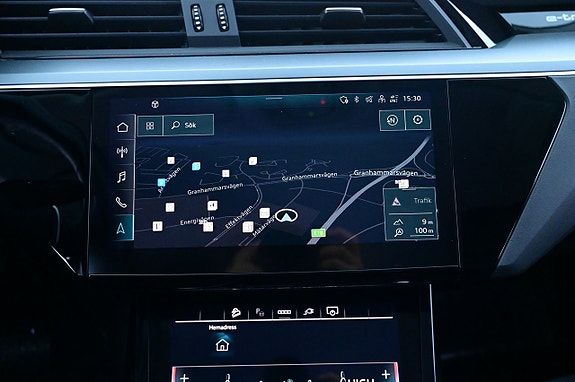 Audi Q8 e-tron 18 of 27