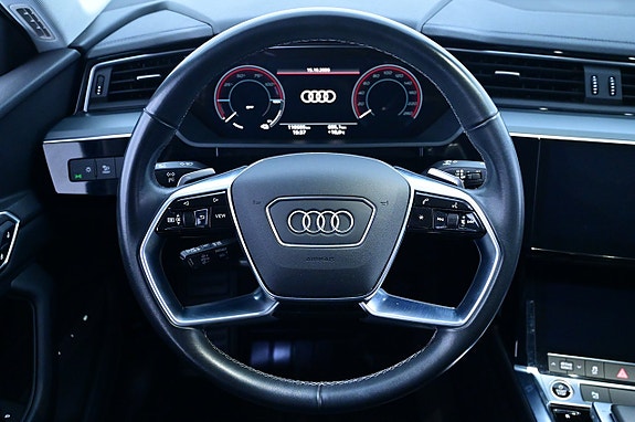 Audi Q8 e-tron 7 of 27