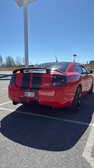 Dodge Charger 3 of 4
