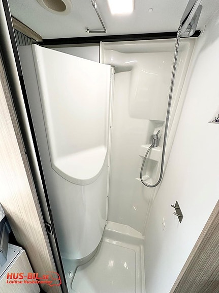 Adria Twin 640 SGX Plus / 160 Hk / Litium / Solpanel 11 of 21