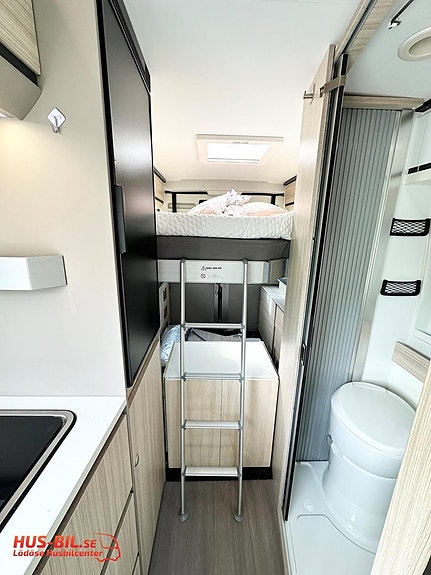 Adria Twin 640 SGX Plus / 160 Hk / Litium / Solpanel 8 of 21