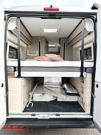 Adria Twin 640 SGX Plus / 160 Hk / Litium / Solpanel 18 of 21