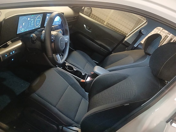Hyundai Kona 5 of 5