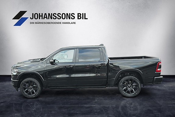 Dodge RAM 1500 2 of 11
