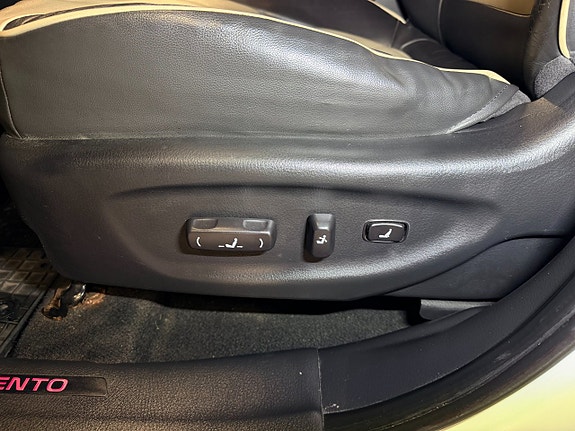 Kia Sorento 18 of 24
