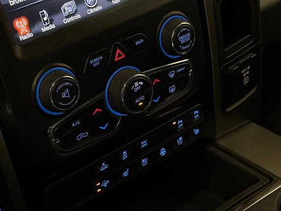 Dodge RAM 1500 27 of 30