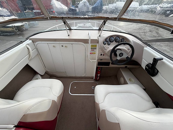 Wellcraft 21 SL Mercruiser 4.3 5 of 12