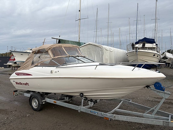 Wellcraft 21 SL Mercruiser 4.3 2 of 12
