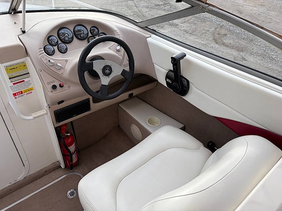 Wellcraft 21 SL Mercruiser 4.3 6 of 12