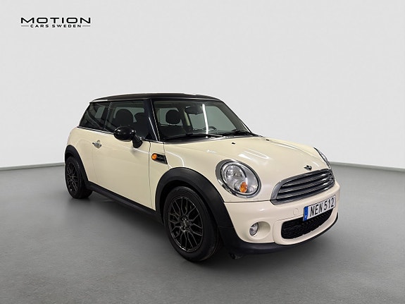 MINI Cooper D 3 of 17