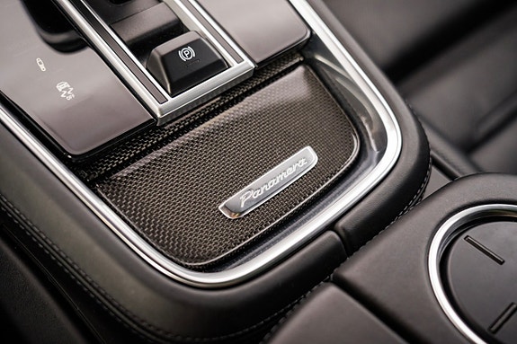 Porsche Panamera Turbo 20 of 30