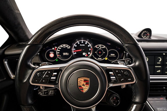 Porsche Panamera Turbo 13 of 30