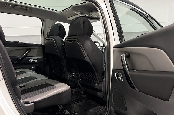 Citroen Grand C4 Picasso 9 of 26