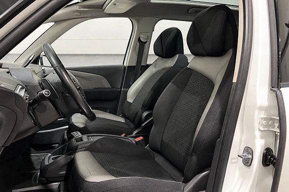 Citroen Grand C4 Picasso 7 of 26