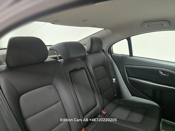 Volvo S80 15 of 15