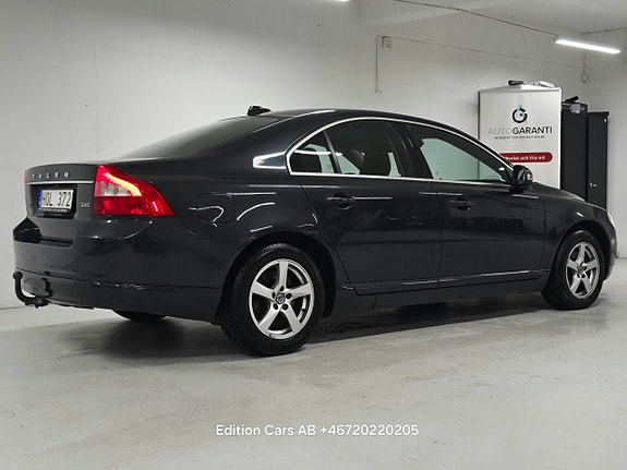 Volvo S80 4 of 15