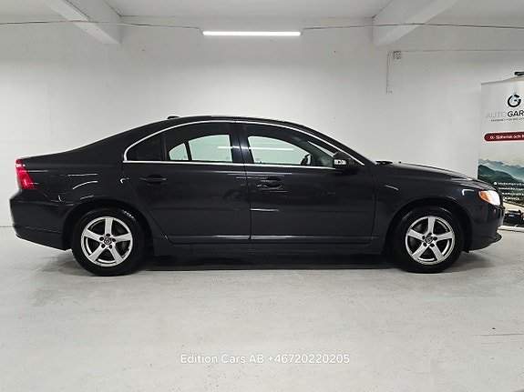Volvo S80 3 of 15