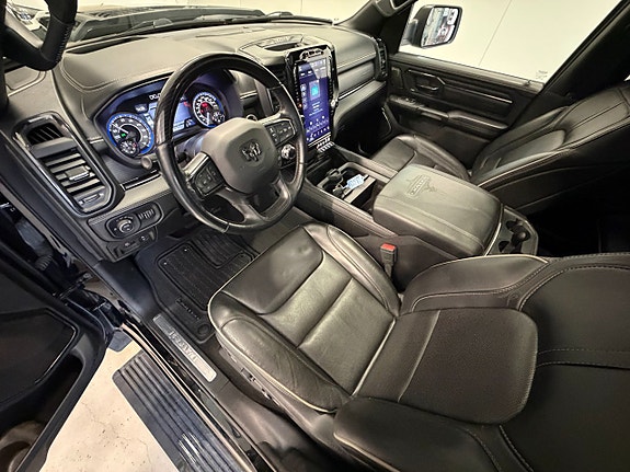 Dodge RAM 1500 26 of 30