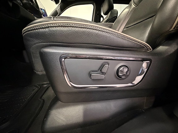 Dodge RAM 1500 24 of 30