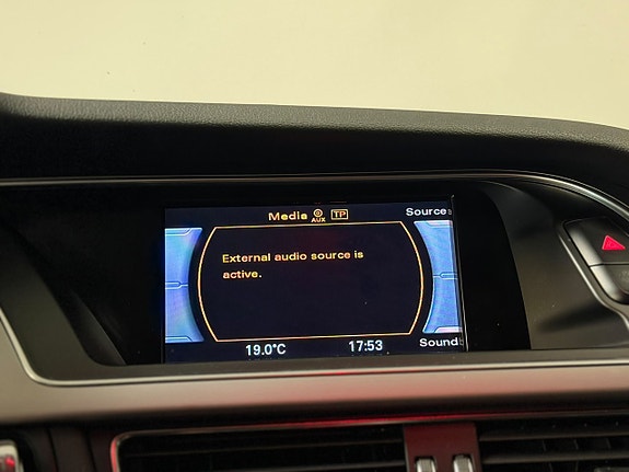 Audi A4 Allroad 2.0 TDI 177 ch quattro S tronic Attelage Xénon – Distribution remplacée