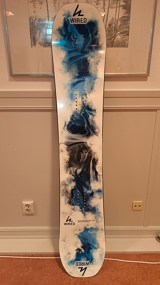 Product image 1 of 8