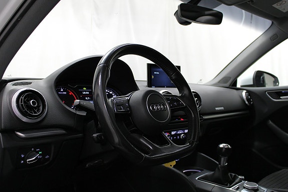 Audi A3 9 of 26