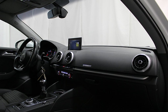 Audi A3 10 of 26