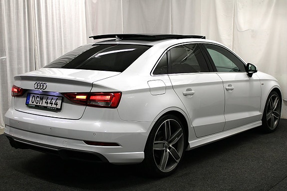 Audi A3 5 of 26